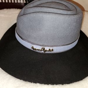 Henri Bendel Hat - Gorgeous!